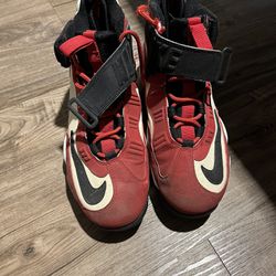 Nike Ken Griffey Shoes 8.5 