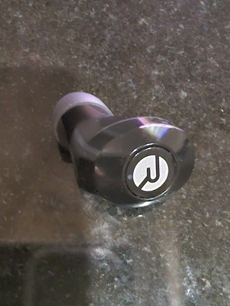 Raycon Single Replacement Earbud. Left Side Only. The Everyday Earbuds.