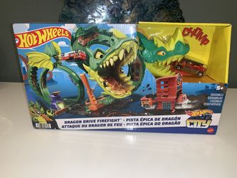 Mattel City Hot Wheels Dragon Drive Firefight Track Playset