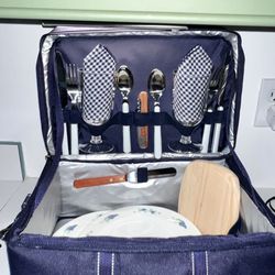 Backpack at Ascot !For Two