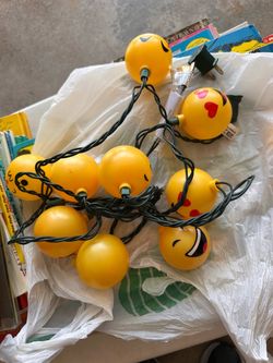 Emoji set of 10 lights with cord