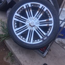 Chrome rims 22's 6 Lugs