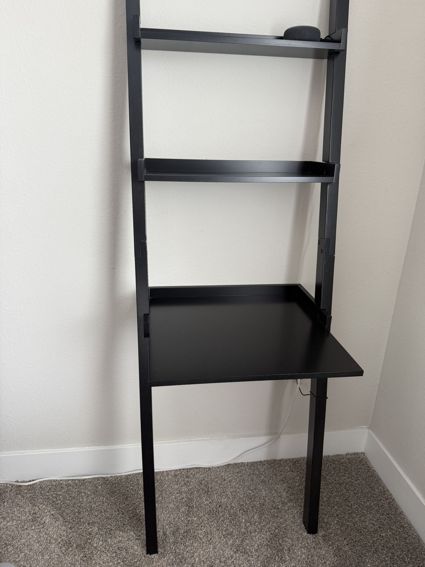 Ladder Bookshelf With Desk