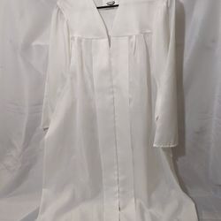 Jostens Graduation Gown And Hat White