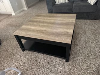 Square Kadin Coffee Table