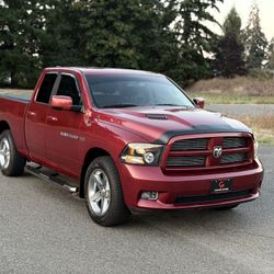 2012 RAM 1500 SPORT
