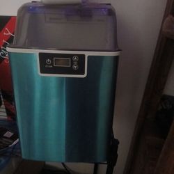 Ice Maker 