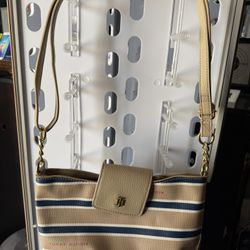 Tommy Hilfiger Clutch Purse 