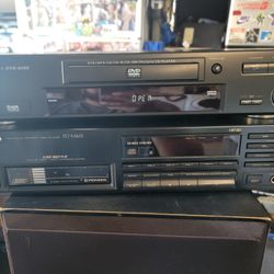KLH DVD PLAYER