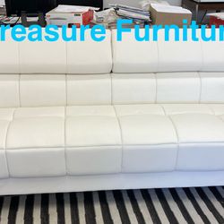 Modern Leather Sofa with Adjustable Backrests (Finance and Delivery)