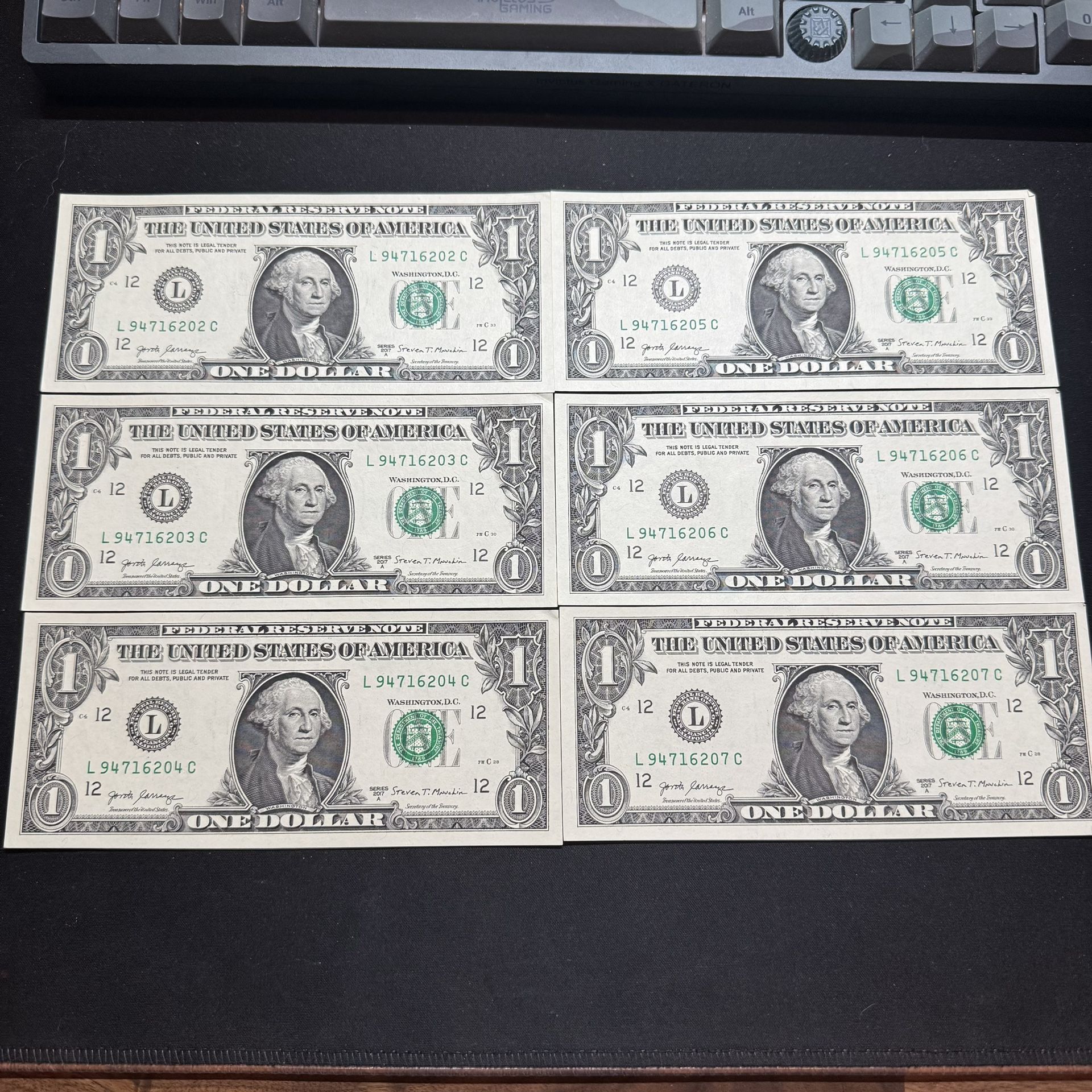 6 Sequential Serial Numbers $1 Uncirculated One Dollar Bills