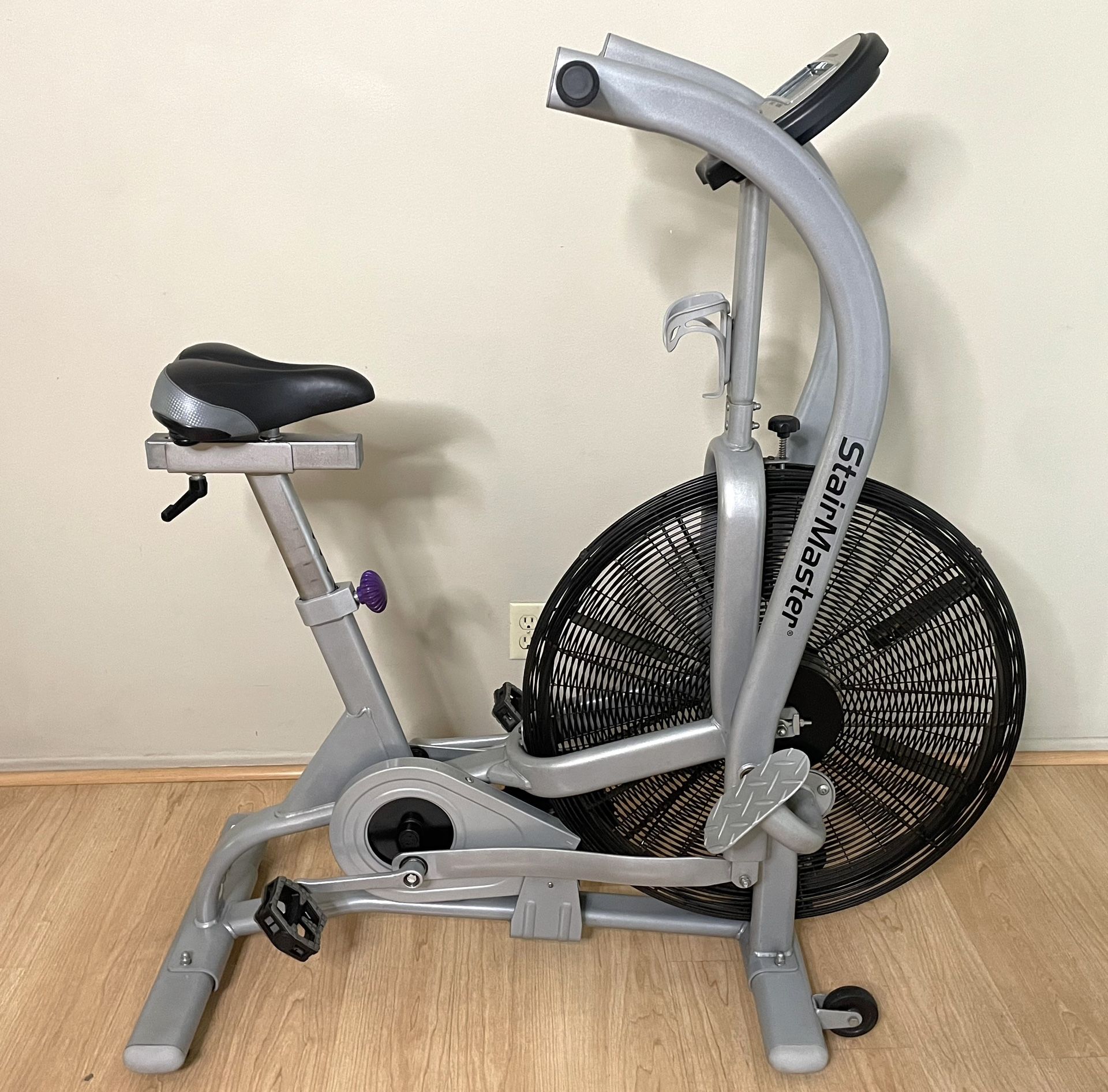 StairMaster Zephyr DualAction Airdyne Upright Bike Stationary Fan Bicycle Exercise Fitness Crossfit for Sale in San Dimas CA OfferUp