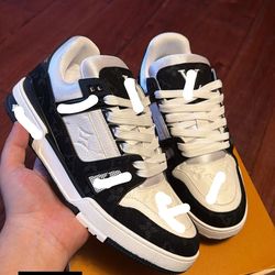 Lv Trainers Sneaker
