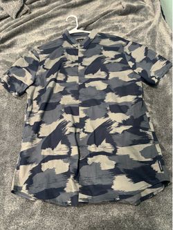 Armani Exchange short sleeve bottom up shirt