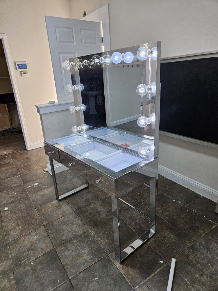 New Vanity With Led Lights
