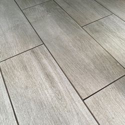 Gray Ceramic Wood-Look Tile 