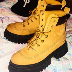 Brand New Timberland Unisex Boots