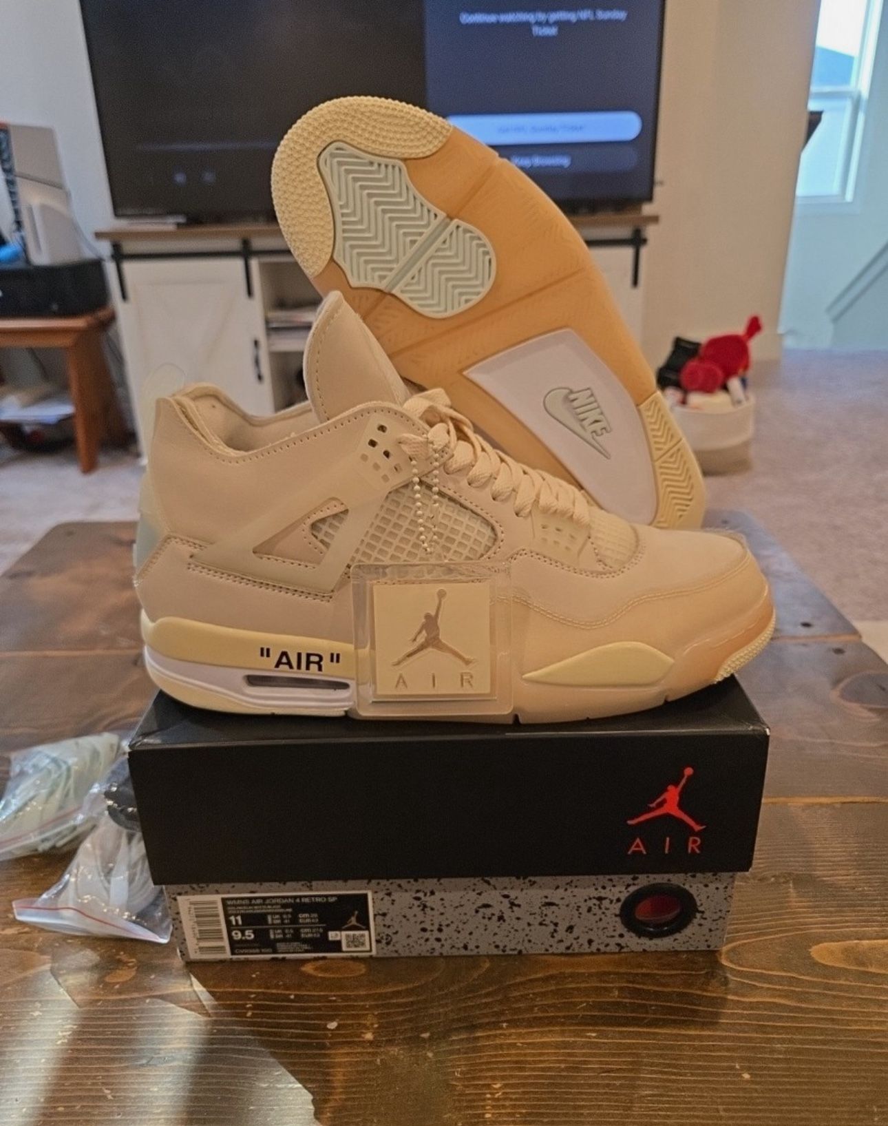 Jordan 4’s Sail Off white