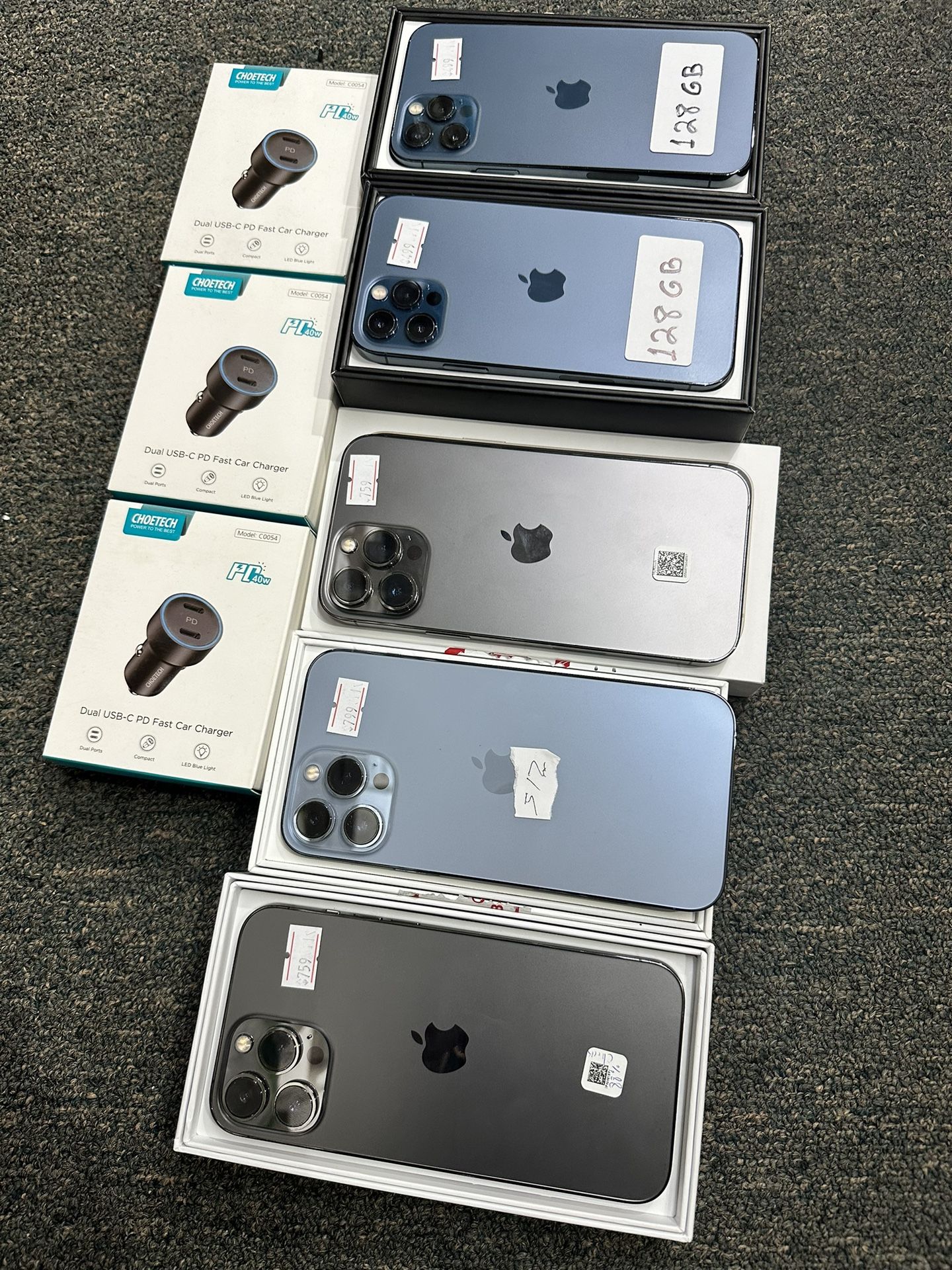 IPHONE 7. UNLOCKED SPECIAL