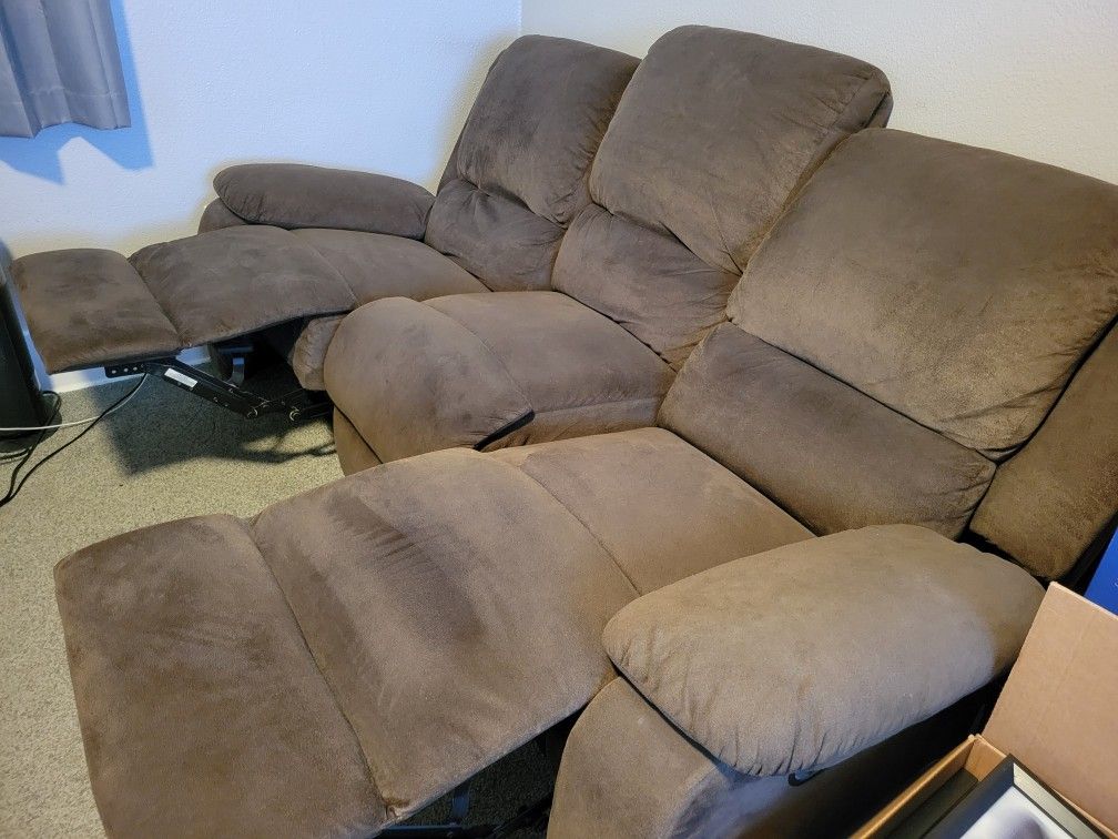 Recliner Couch $200 OBO