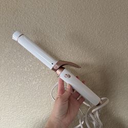 T3 Curling iron