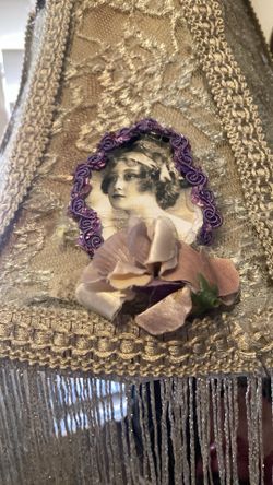 Victorian style lampshade