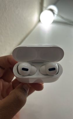 AirPod Pros