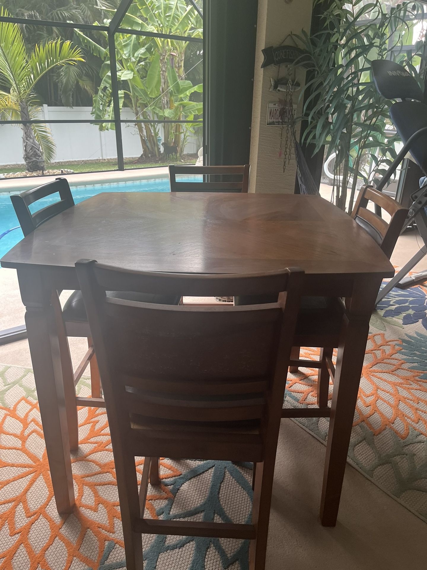4 Chairs And Dining Table