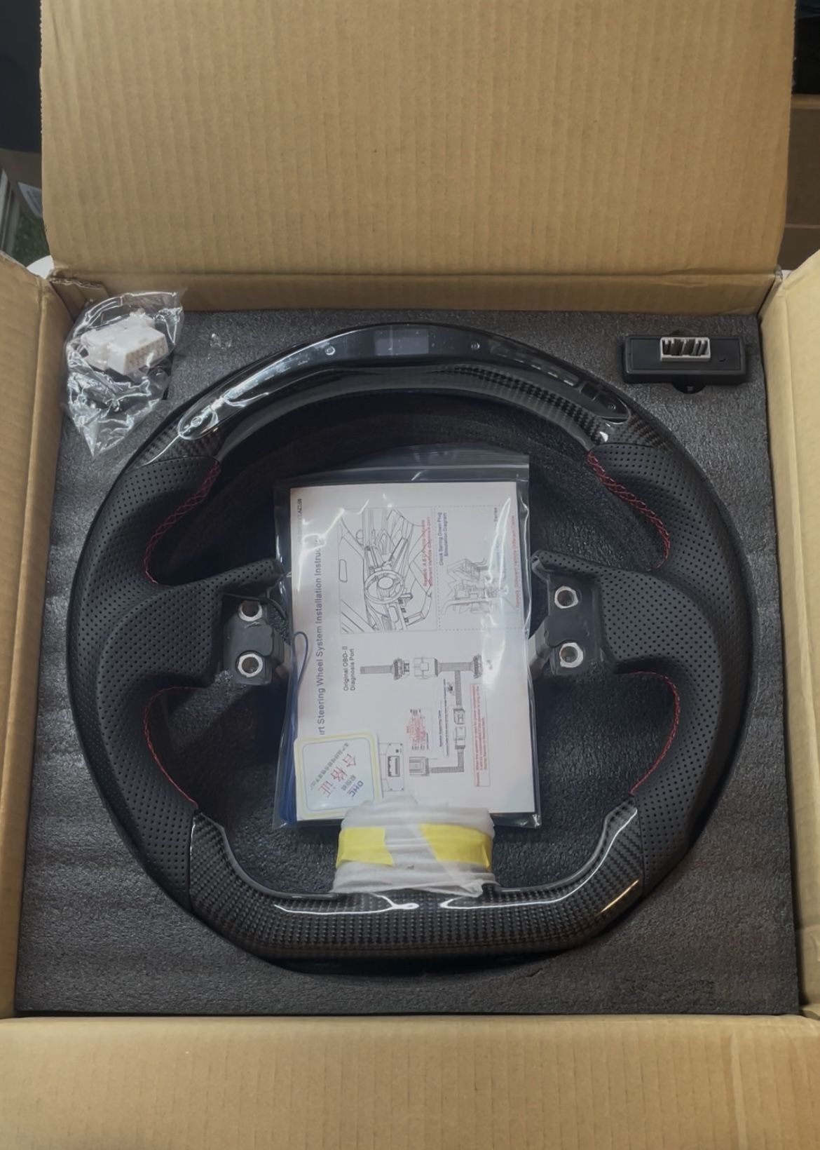 Infiniti g35 2004-2007 coupe carbon led steering wheel