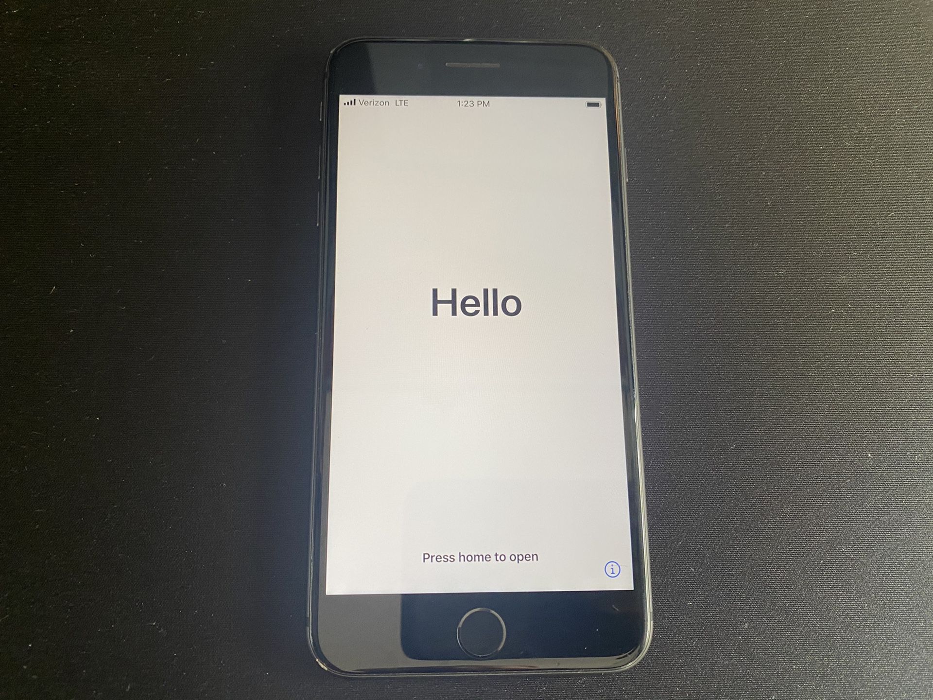 iPhone 8 Plus Space Gray 64 GB Unlocked