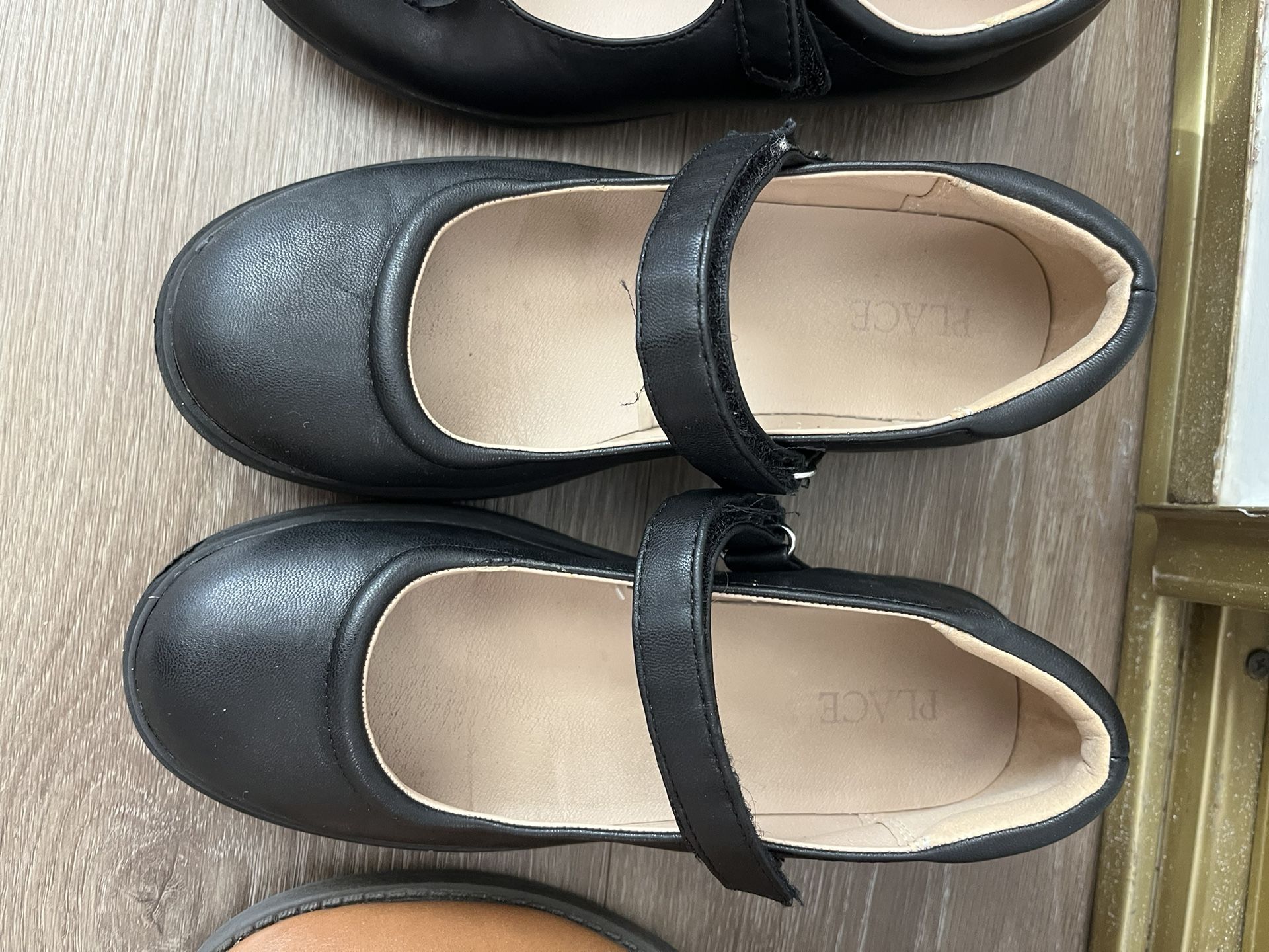 Young Girls Shoes, 5 Pairs