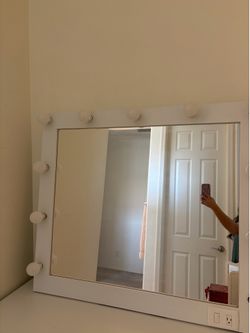 Vanity Mirror (only mirror )