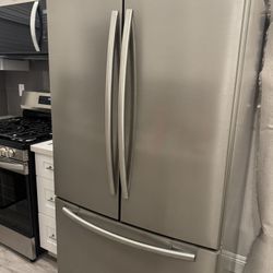 Samsung French Door Fridge Works Well
