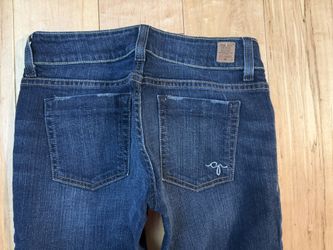 GUESS Vintage Cuffed  Cropped Denim Jeans Size 26