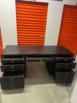 Restoration desk  ( solid wood 🪵)