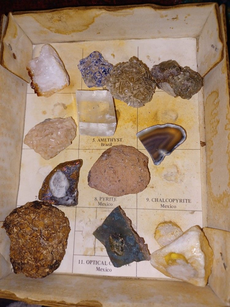 SOME COOL ROCKS WHOEVER WANTS THEM