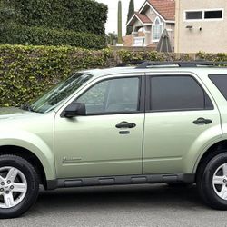 2010 Ford Escape Hybrid Clean Title Low Miles
