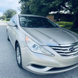 HYUNDAI SONATA 2012