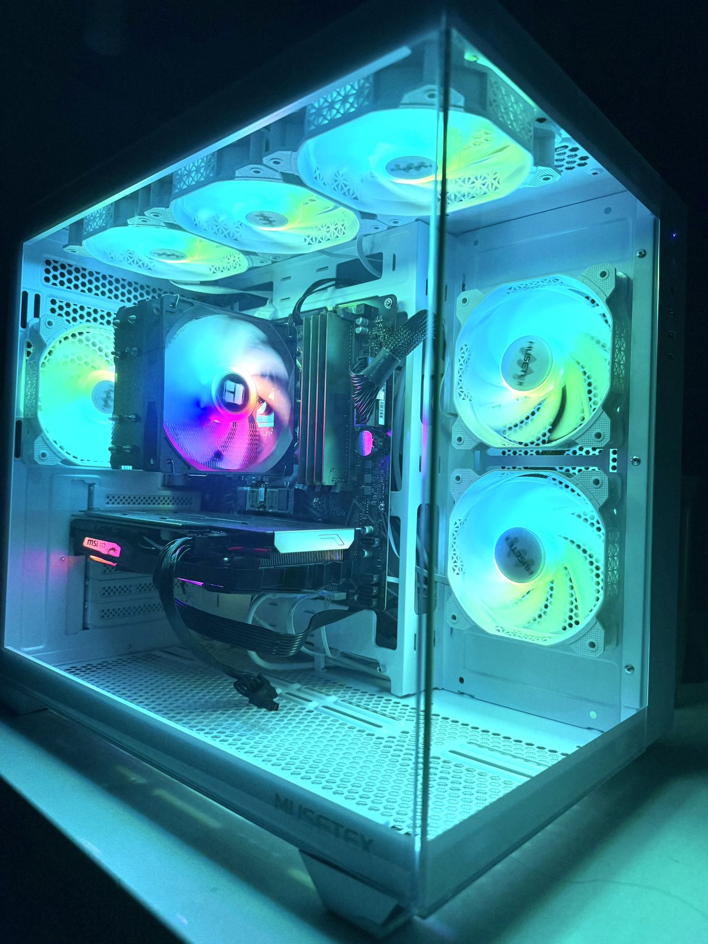 Gaming PC — Ryzen 5 5600 / GTX 1660 Ti / 32GB RAM / 500GB SSD