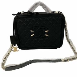 Box Crossbody