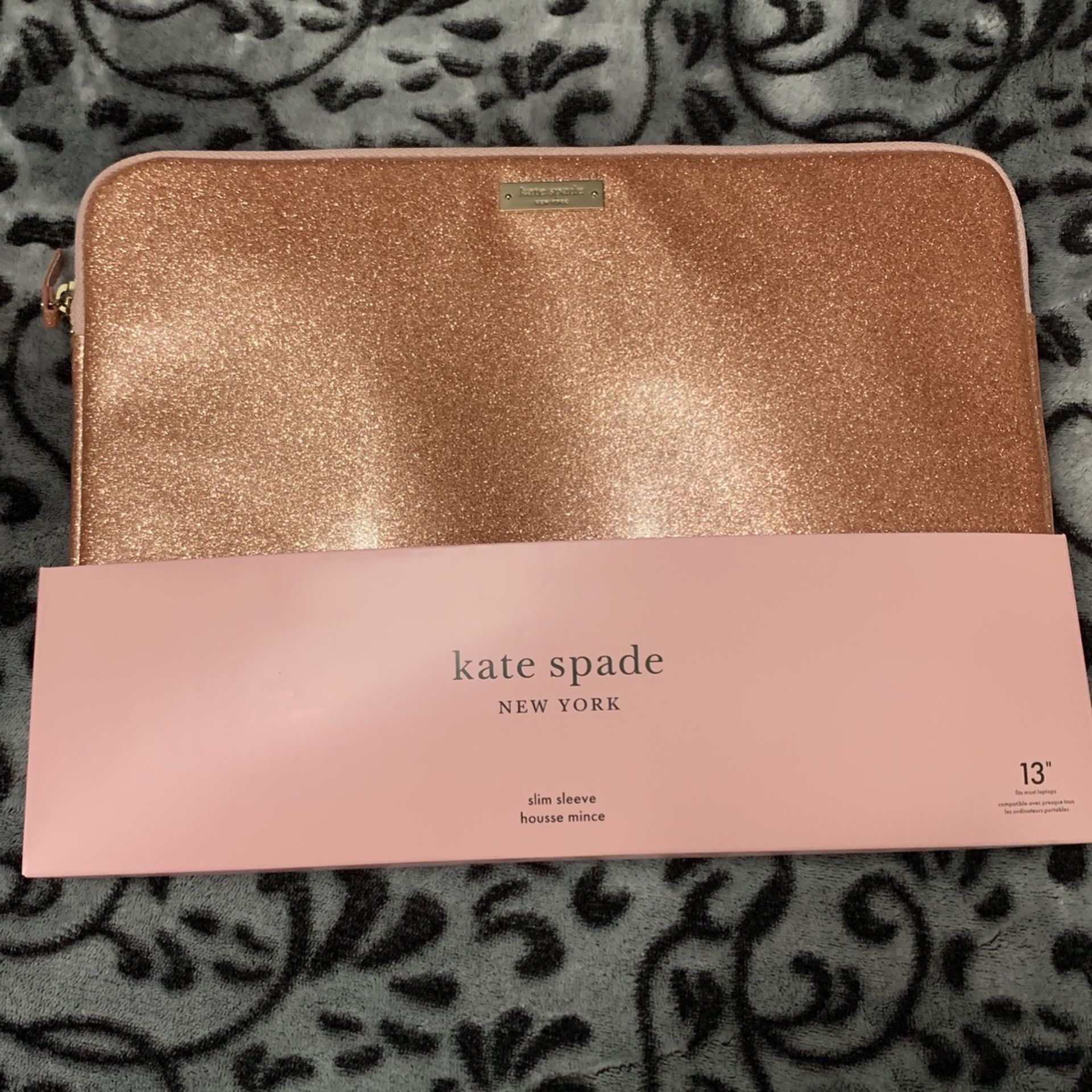 Kate Spade Laptop Sleeve 13” for Sale in Palmdale, CA - OfferUp