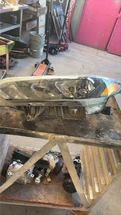 2013-2021 toyota 4 runner right side headlight