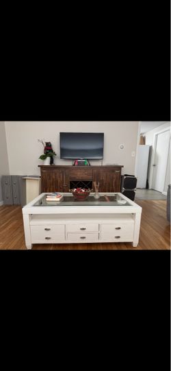 White Coffee Table With Glass Top