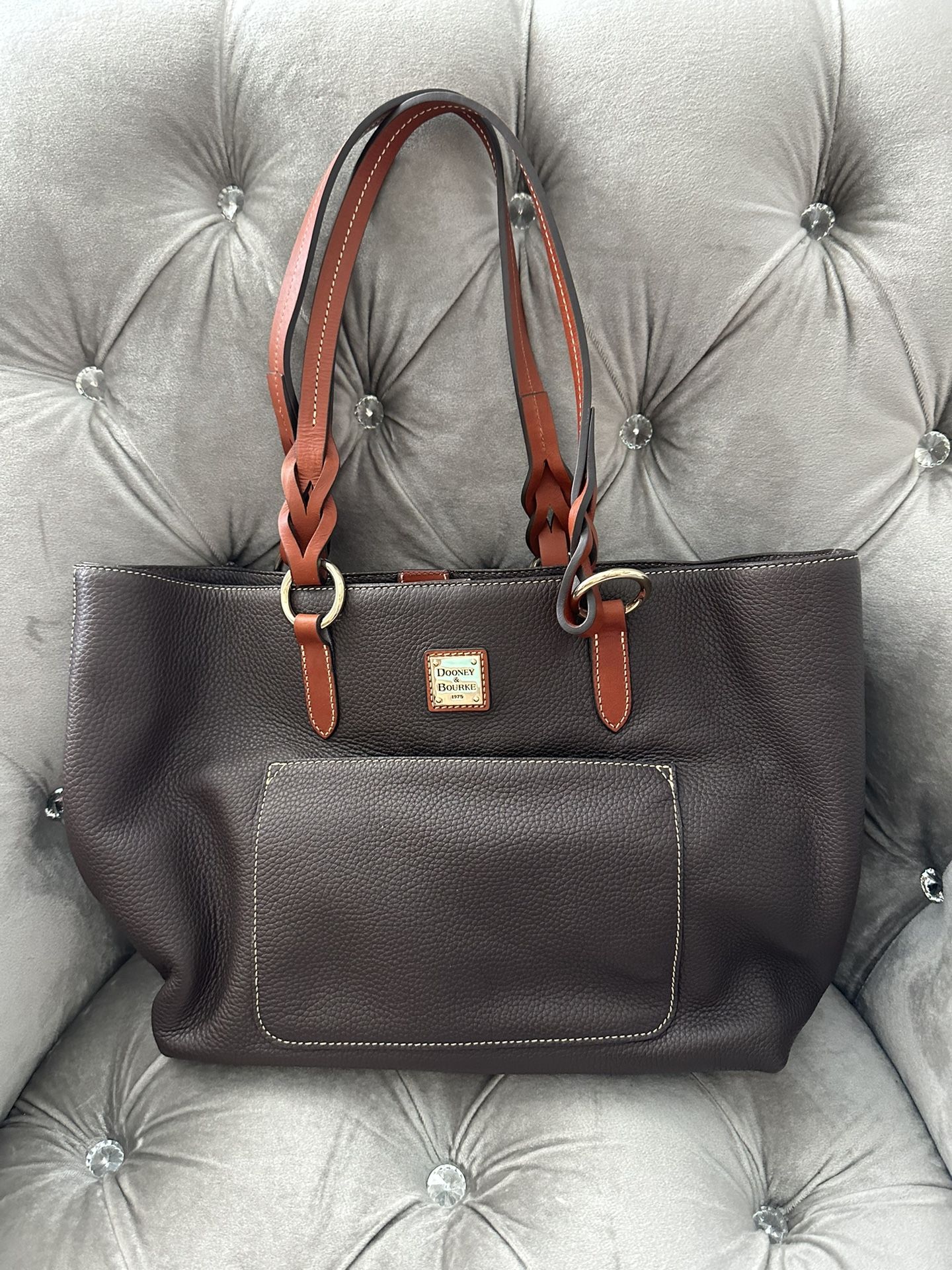 Dooney & Burke