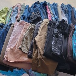 Huge clothing Lot unisex bundle around 350 pieces