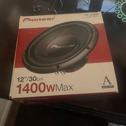 Pioneer 12 Inch Subwoofer Brand New 40$