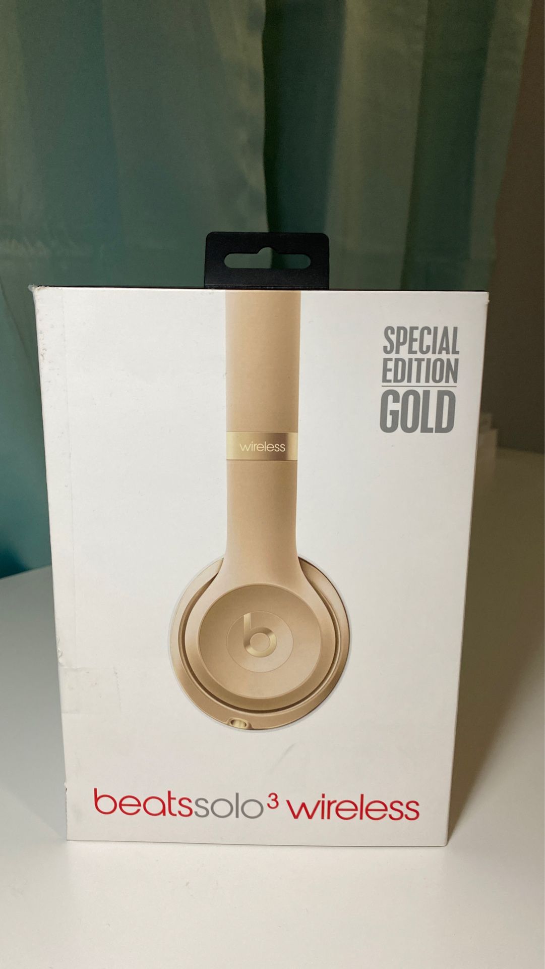 Beats solo 3 wireless