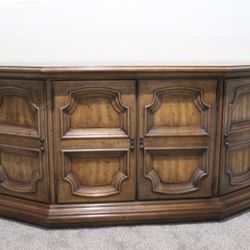 Sideboard Table