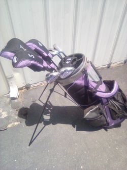 Ladies Alien Golf Clubs