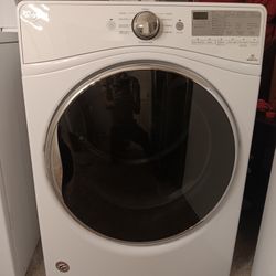 White Whirlpool Dryer 